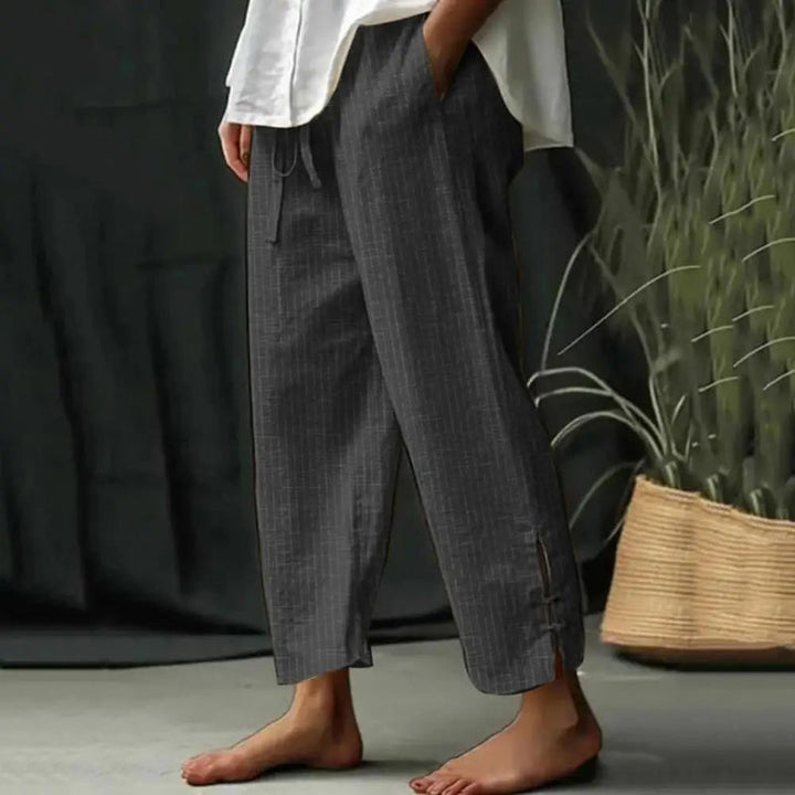 Roswitha | Sommerhose in vier Farben für Damen