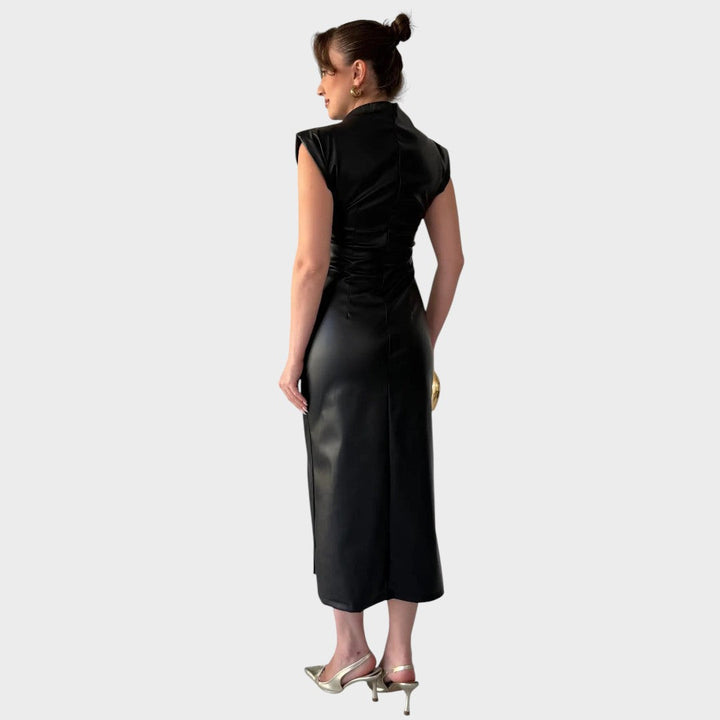 Brazella | Elegantes Wildlederkleid mit Ausschnitt