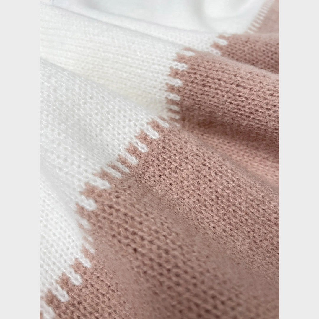 Soraia | Strickpullover mit verspieltem Muster