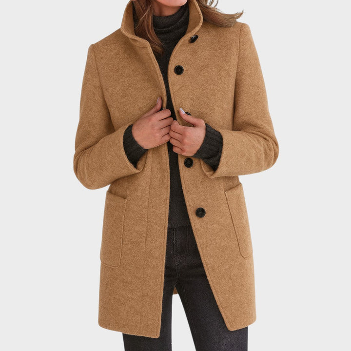 Dalila | Eleganter Mantel mit Knöpfen