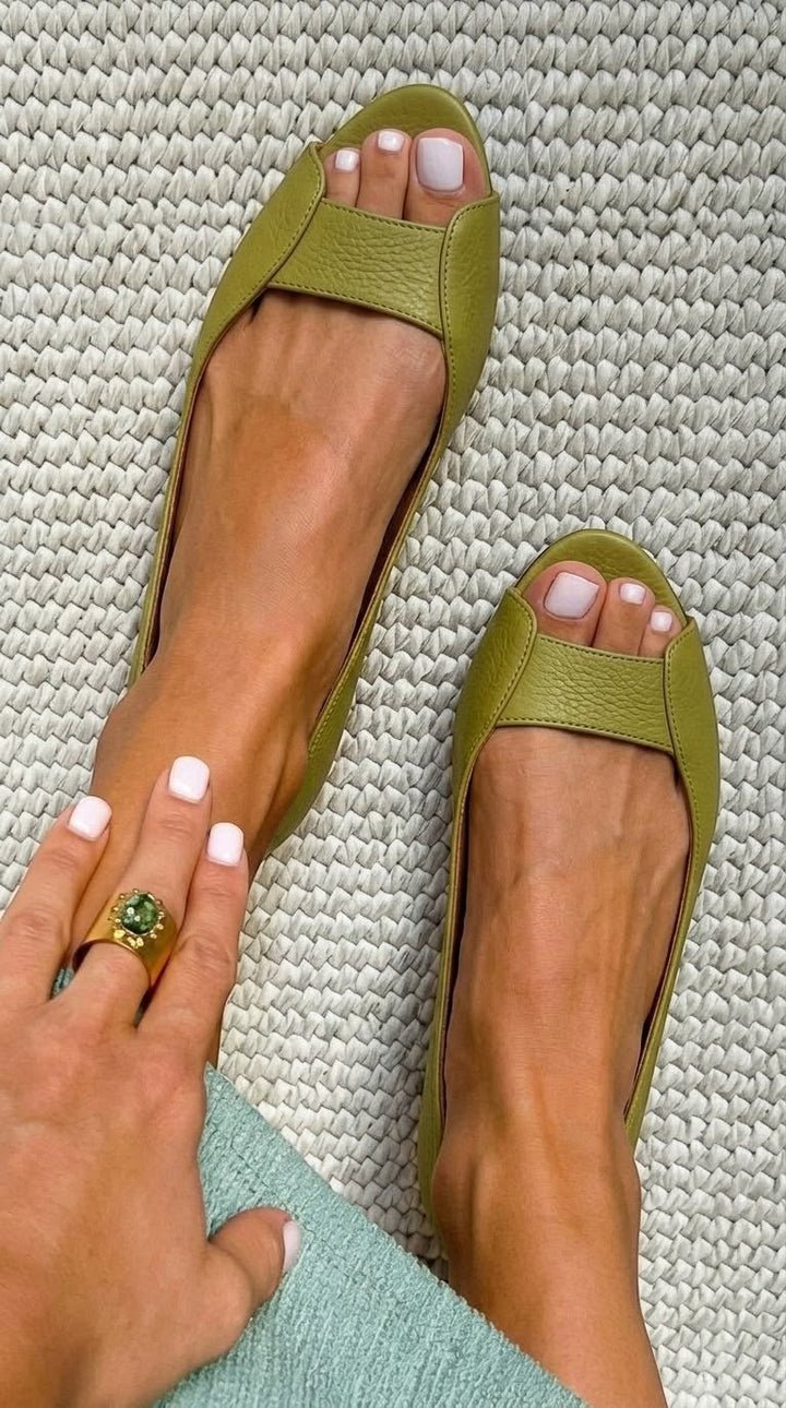 Adelina | Goldene Komfortsandalen