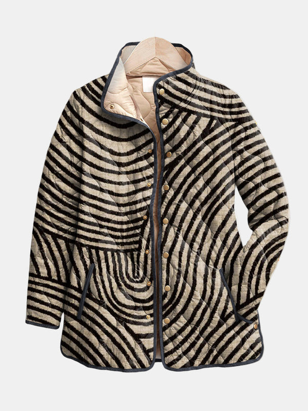 Inaya | Retro Handgezeichnete Kreisdesign Steppjacke