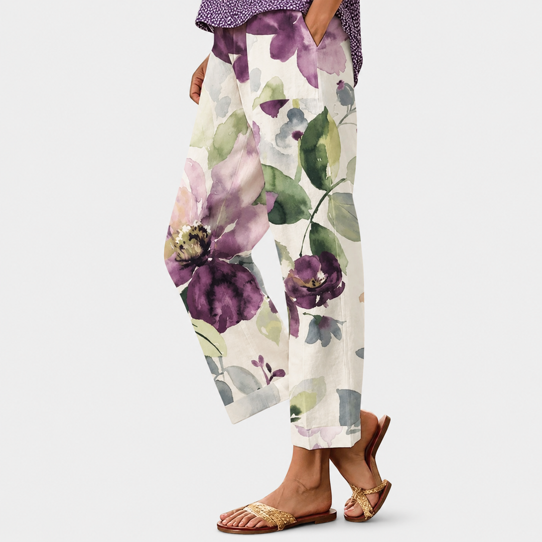 Inge | Helle Sommerhose mit Blütenmuster