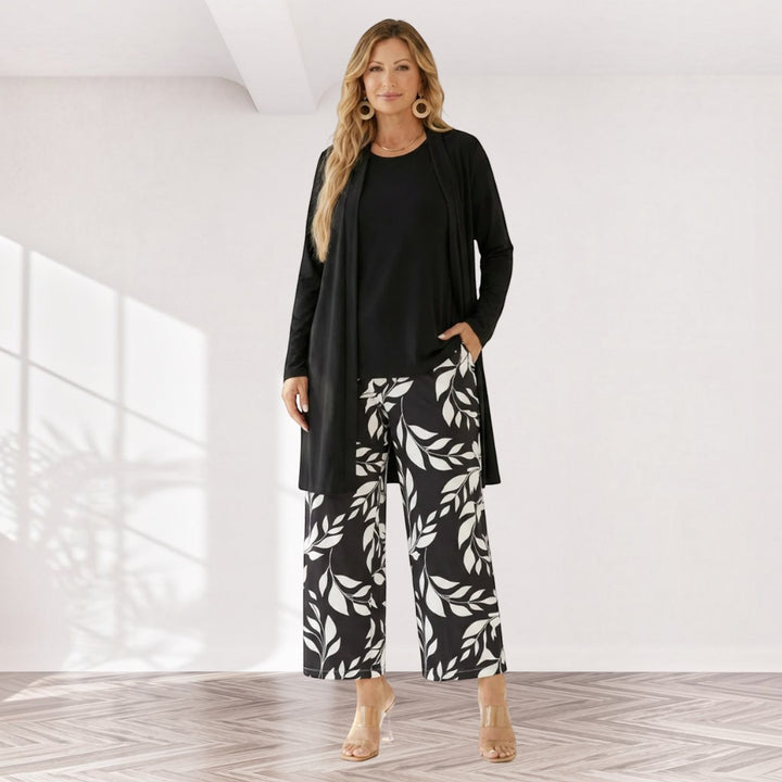 Josefine – dreiteiliges Damen-Set in Grau und Schwarz: Oberteil, weite Hose und langer Cardigan