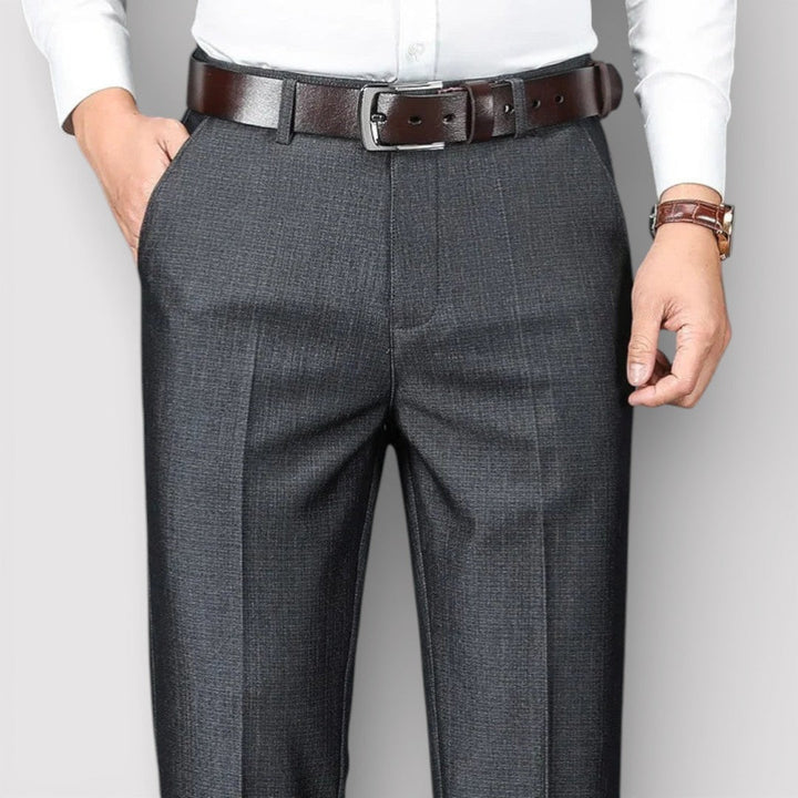 Emmerich™ | Leichte Hose mit Bügelfalte
