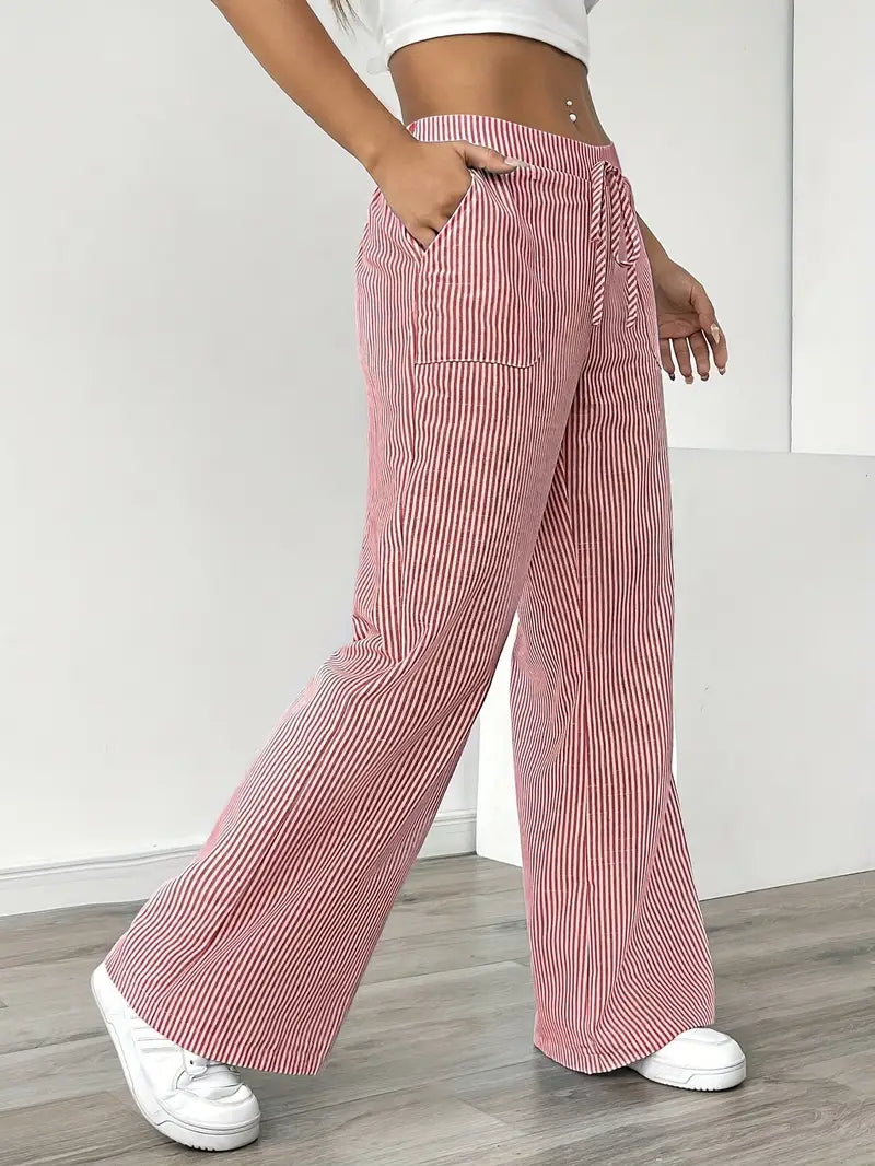 KARINA | STYLISCHE STREIFENHOSE