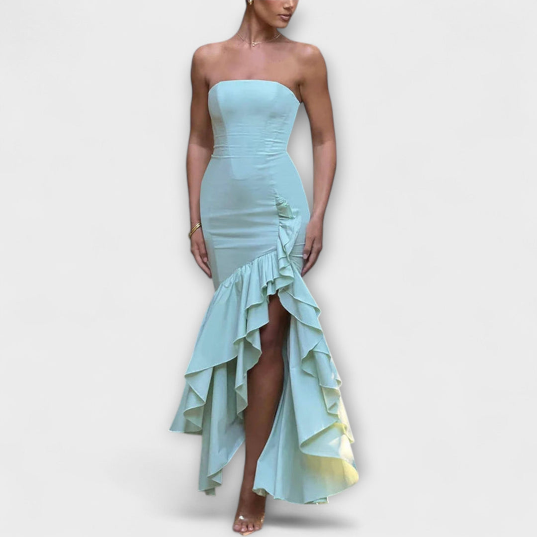 Zuri | Maxikleid mit schulterfreiem Design und asymmetrischem Saum