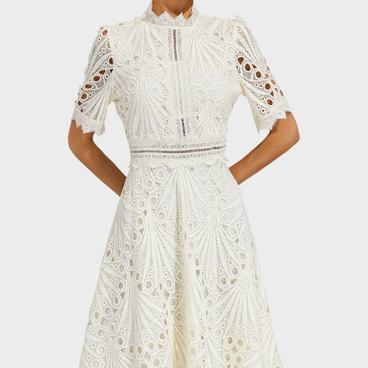 Carmen | Spitzen-Midi-Kleid