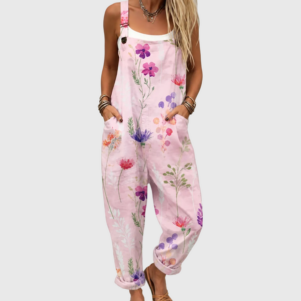 Henriette | Zartrosa Latzhose mit Wildblumen und Disteln