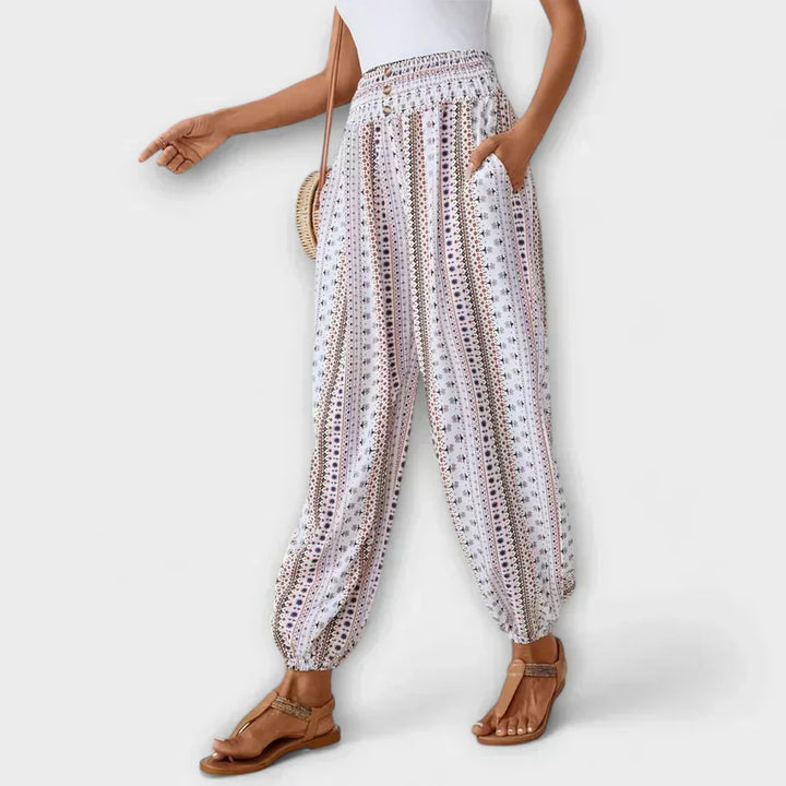 Scarlett | Hose mit ethnischem Grafikdesign