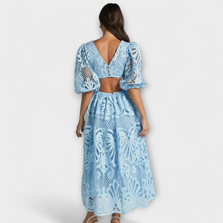 Grace | Elegante Kleider mit zarten Details