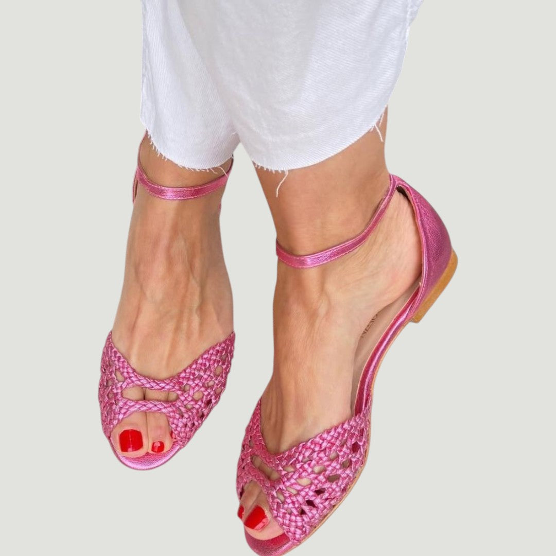 Isadora | Geflochtene Goldsandalen