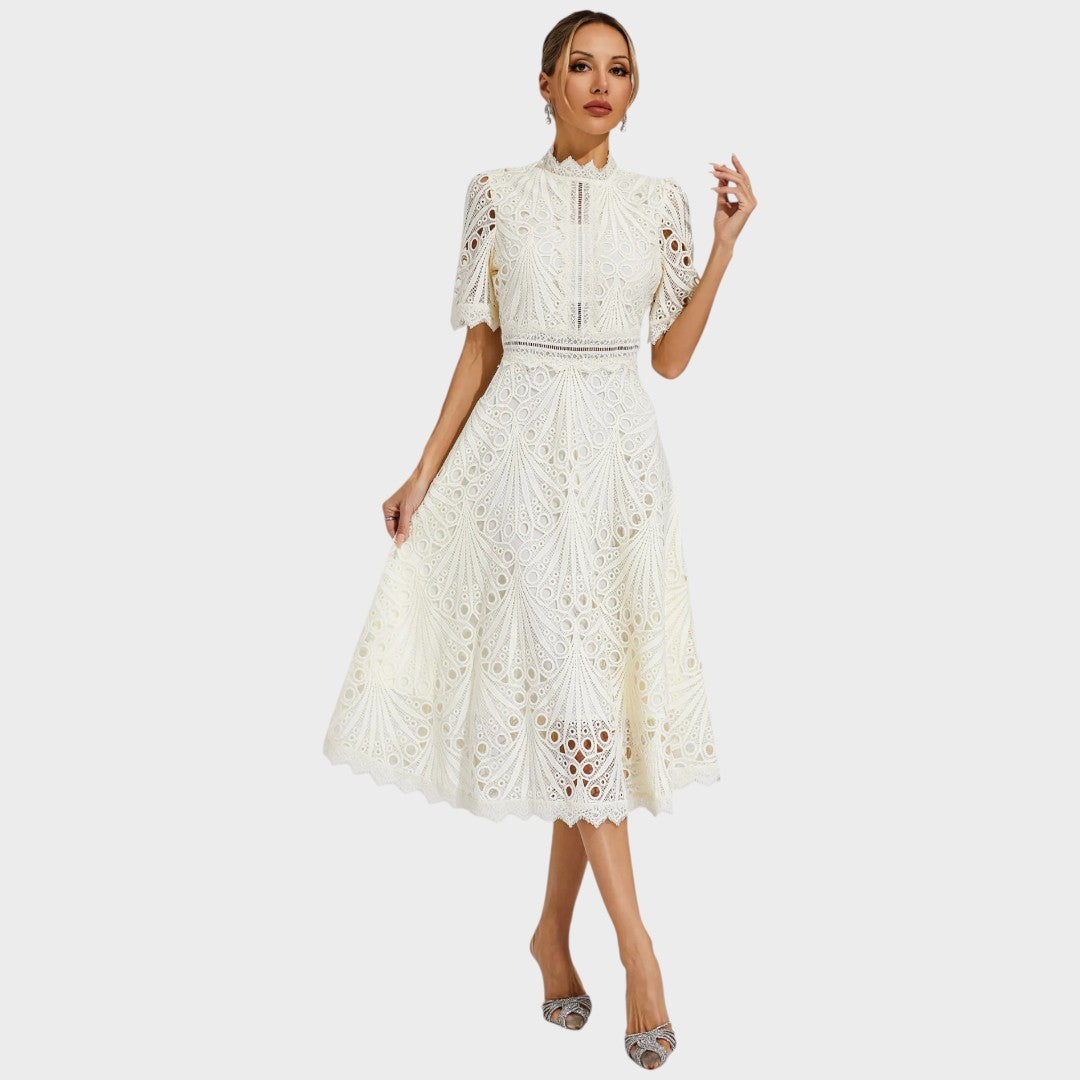 Carmen | Spitzen-Midi-Kleid