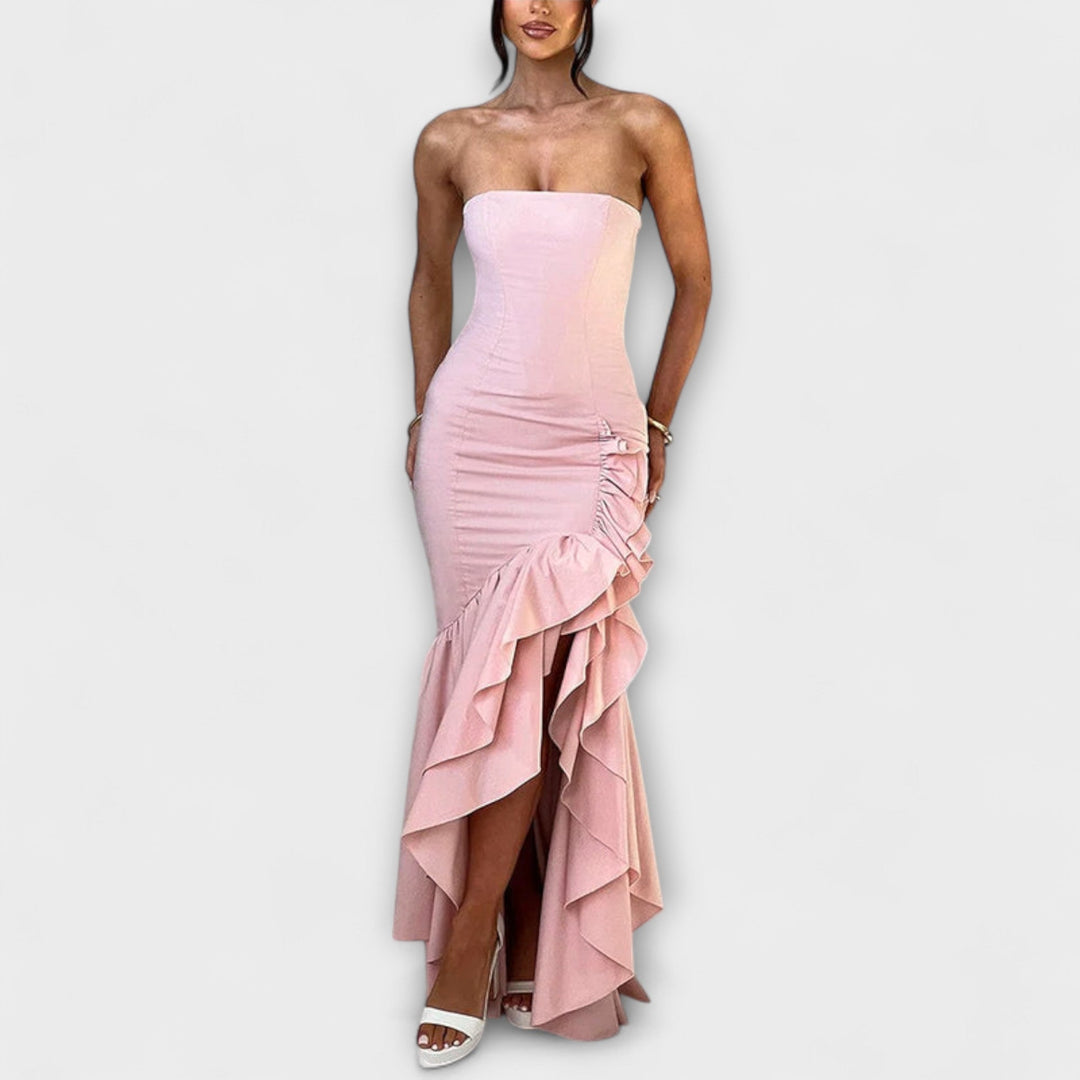 Zuri | Maxikleid mit schulterfreiem Design und asymmetrischem Saum