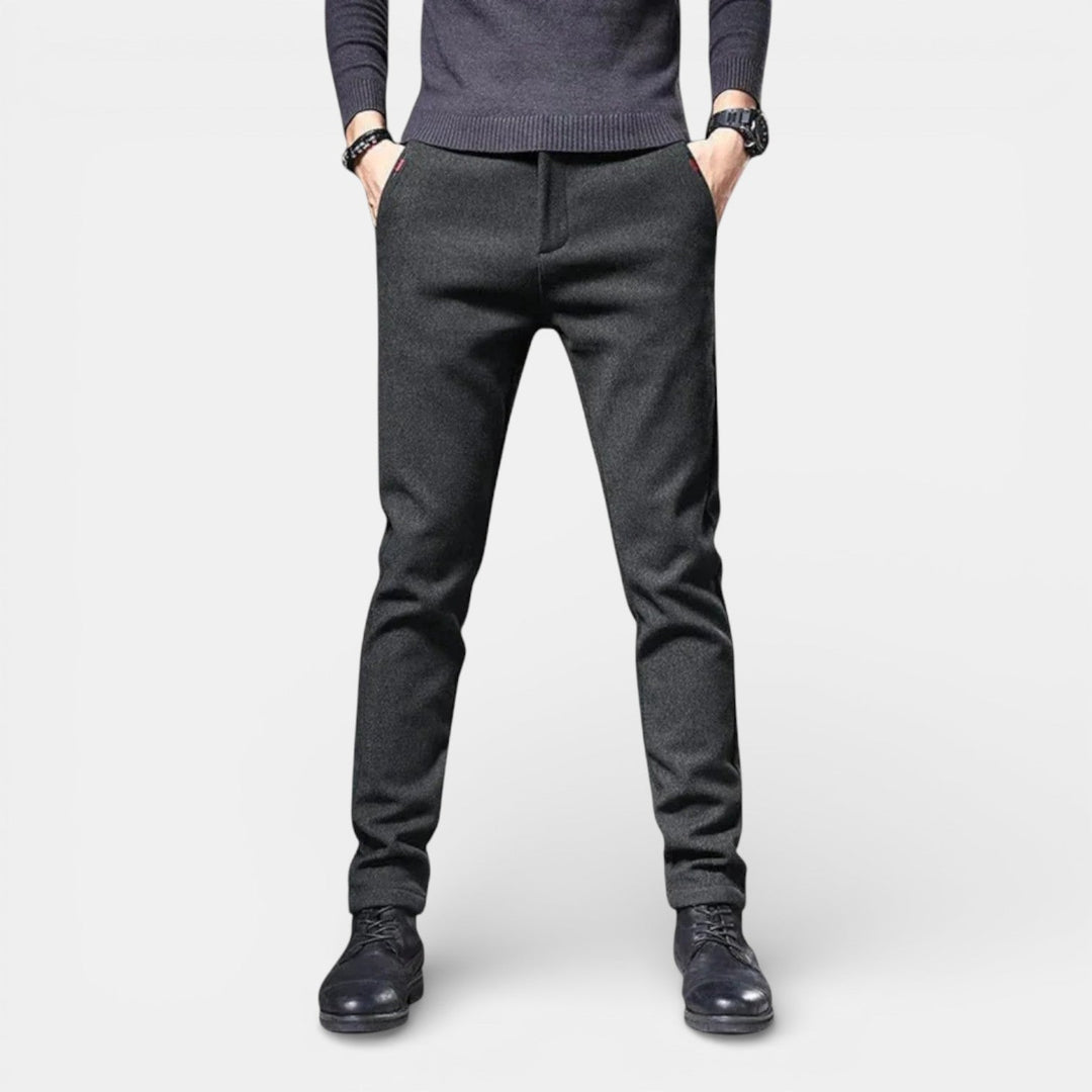 Ignaz™ | Schlanke Tapered-Hose mit glatter Oberfläche