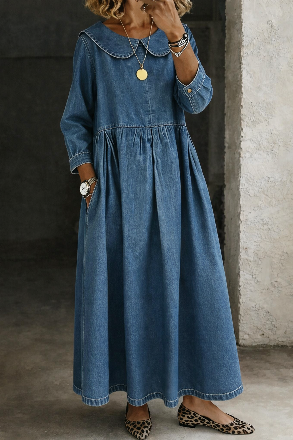 Bettina - Denim-Kleid mit Peter-Pan-Kragen