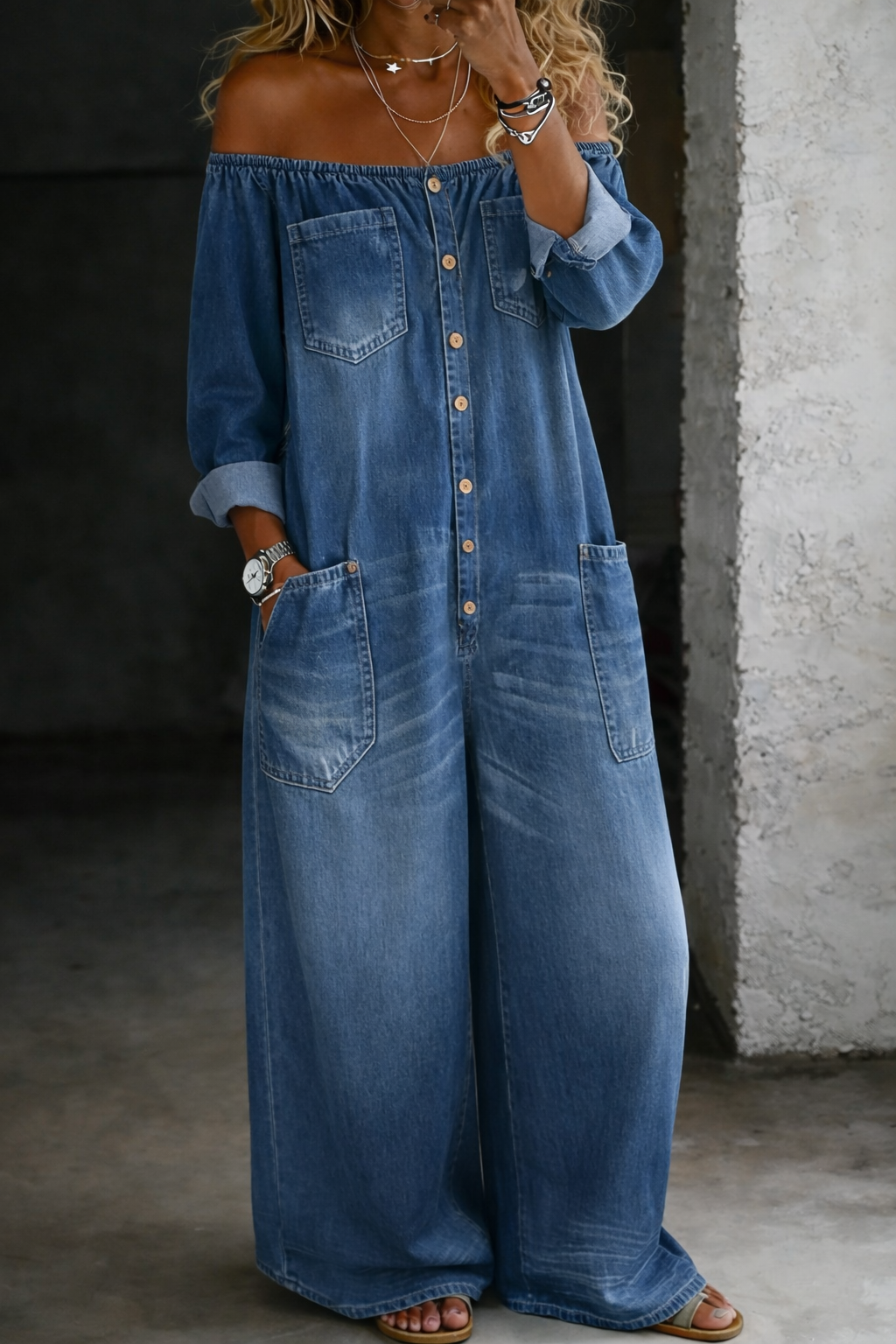 Barbara - Langärmliger Jumpsuit mit Off-Shoulder