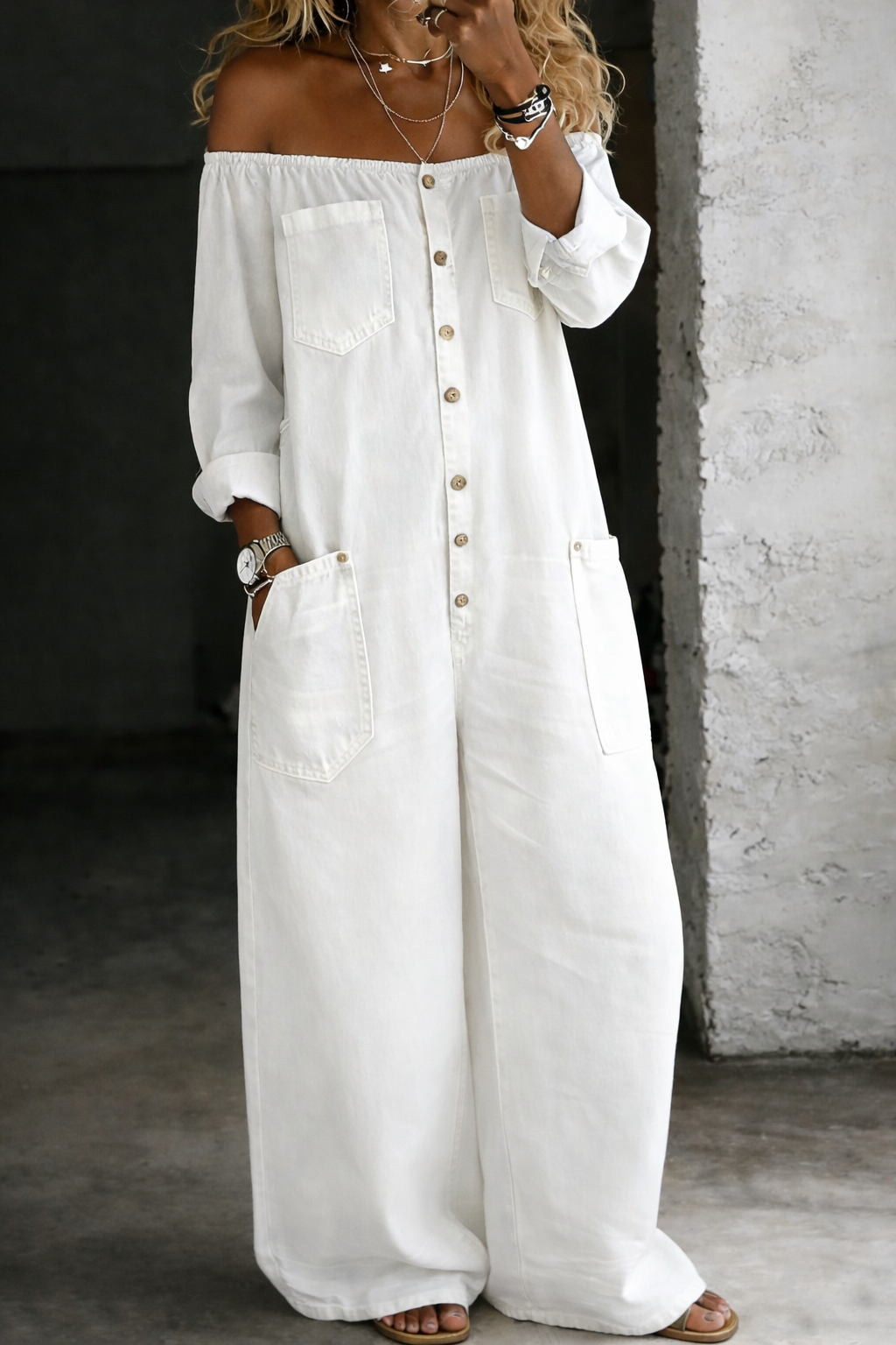 Barbara - Langärmliger Jumpsuit mit Off-Shoulder