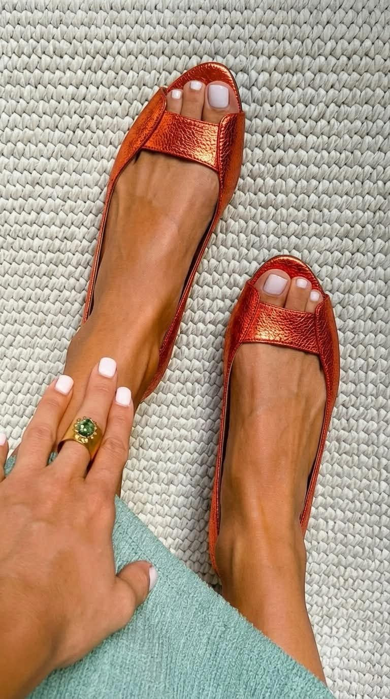 Adelina | Goldene Komfortsandalen
