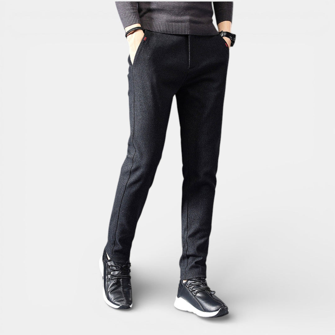 Ignaz™ | Schlanke Tapered-Hose mit glatter Oberfläche