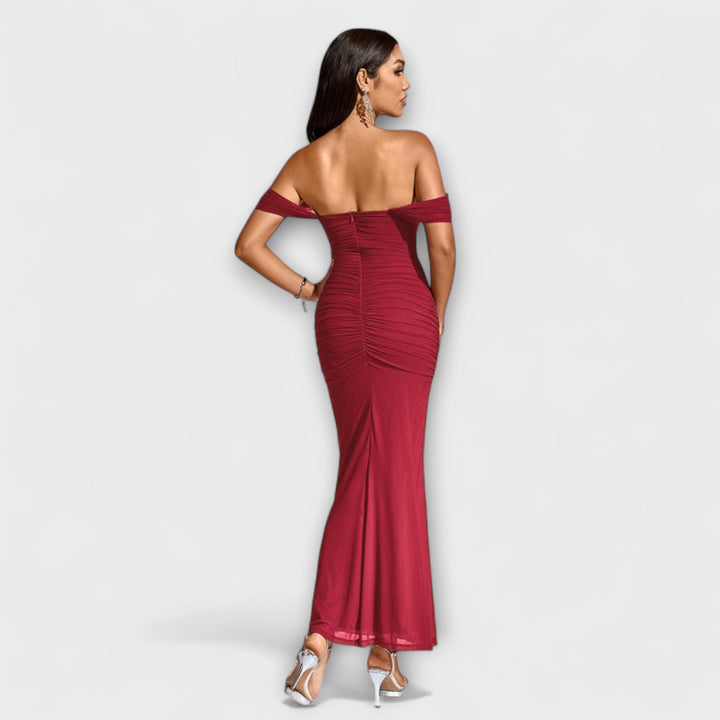 Lone | Off-Shoulder Bodycon Kleid mit Raffung