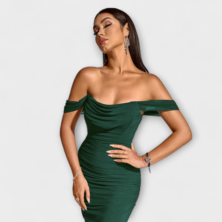 Lone | Off-Shoulder Bodycon Kleid mit Raffung