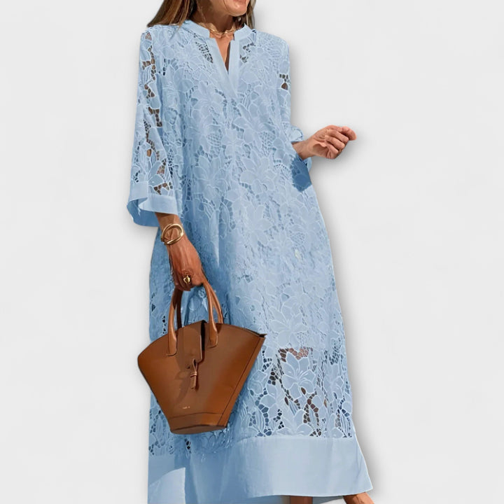 Valmere | Besticktes Dahlienkleid