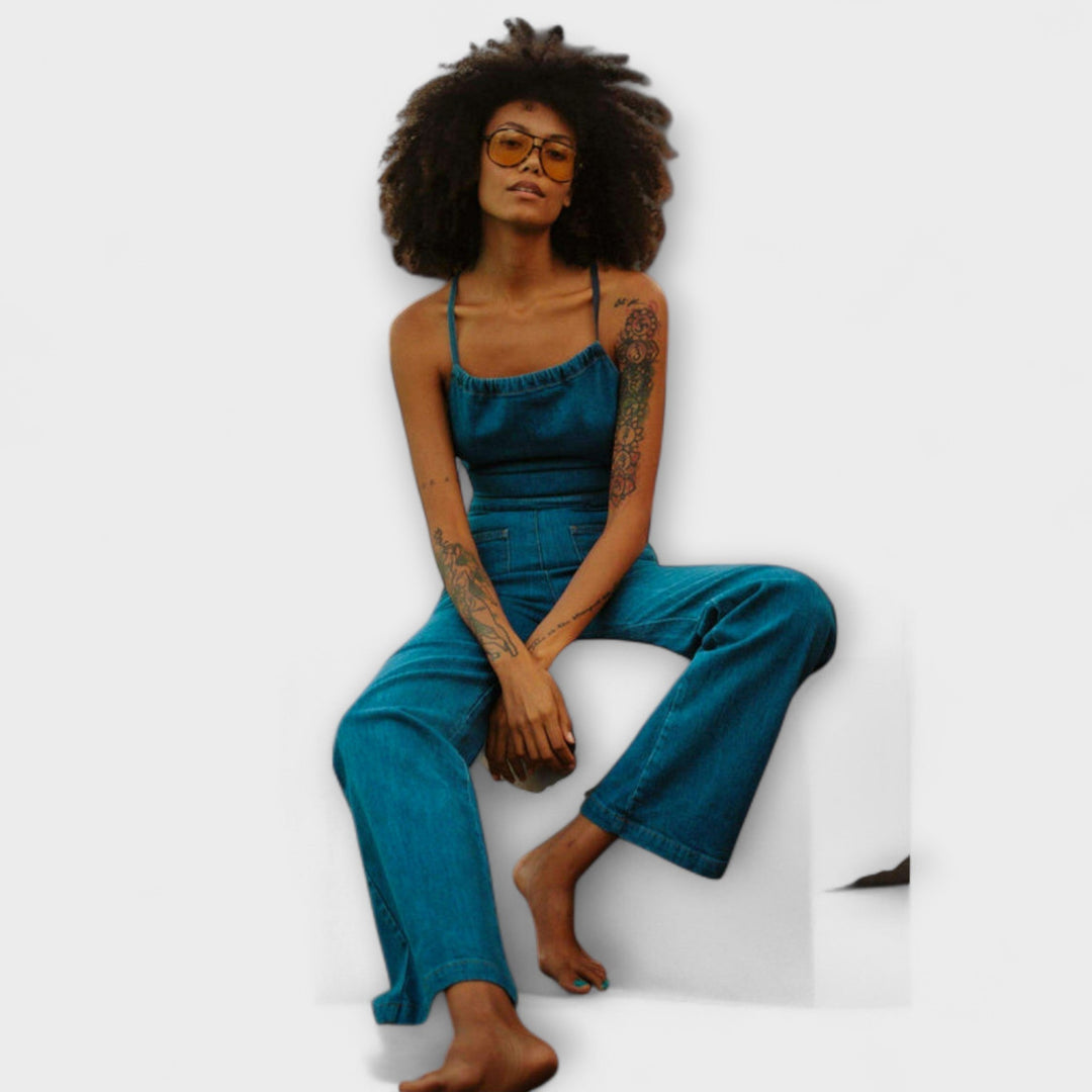 Julie | Flared Denim Jumpsuit mit Bindegürtel