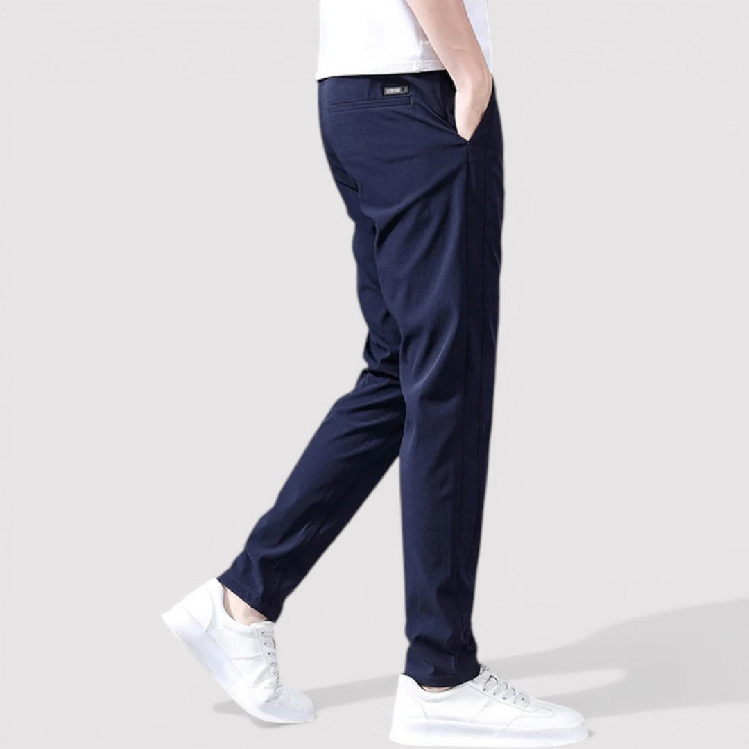 Dietrich™ | Glatte Tapered-Hose mit Stretch-Effekt