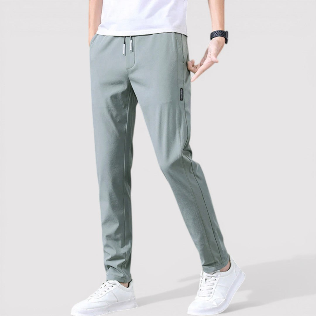 Dietrich™ | Glatte Tapered-Hose mit Stretch-Effekt