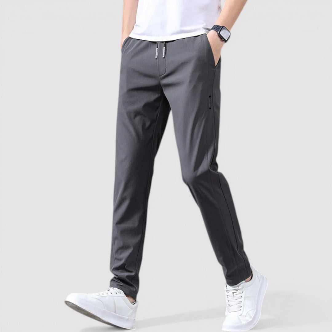 Dietrich™ | Glatte Tapered-Hose mit Stretch-Effekt