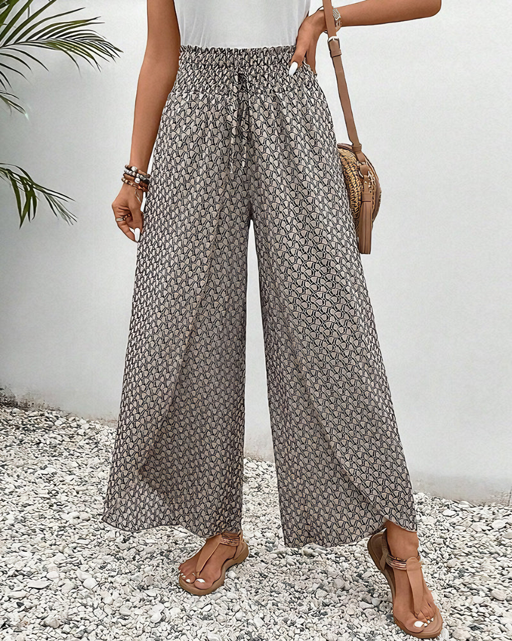 Edeltraud | Sommerhose mit Leopardenmuster in Grau und Beige