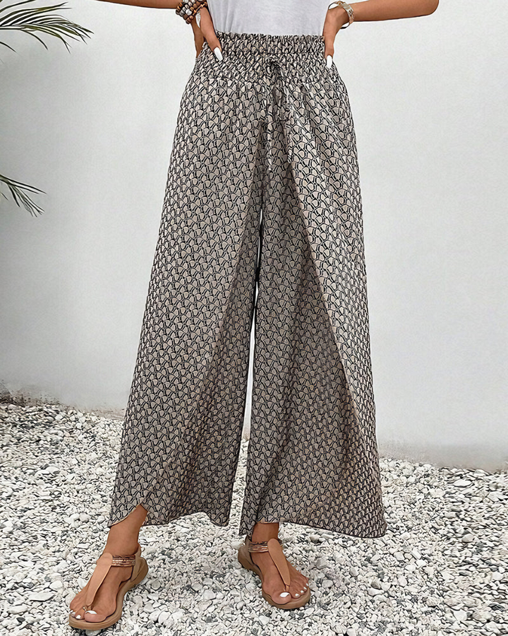 Edeltraud | Sommerhose mit Leopardenmuster und weitem Bein