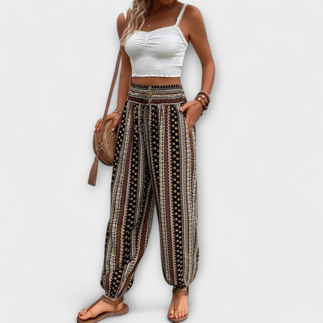 Scarlett | Hose mit ethnischem Grafikdesign
