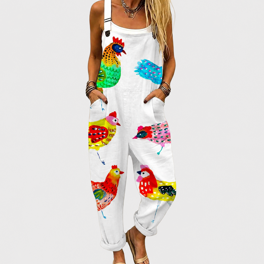 Weiße Latzhose mit Aquarell-Hühnern für Damen