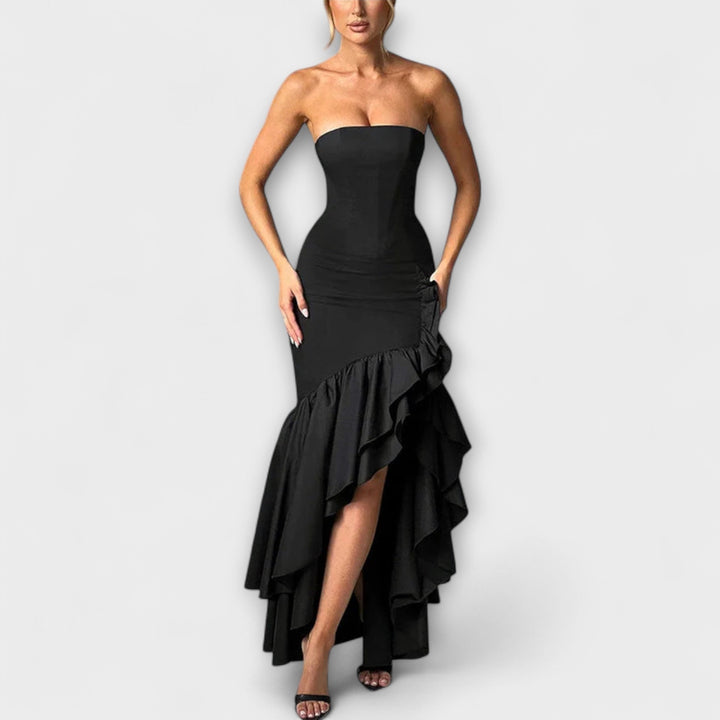 Zuri | Maxikleid mit schulterfreiem Design und asymmetrischem Saum