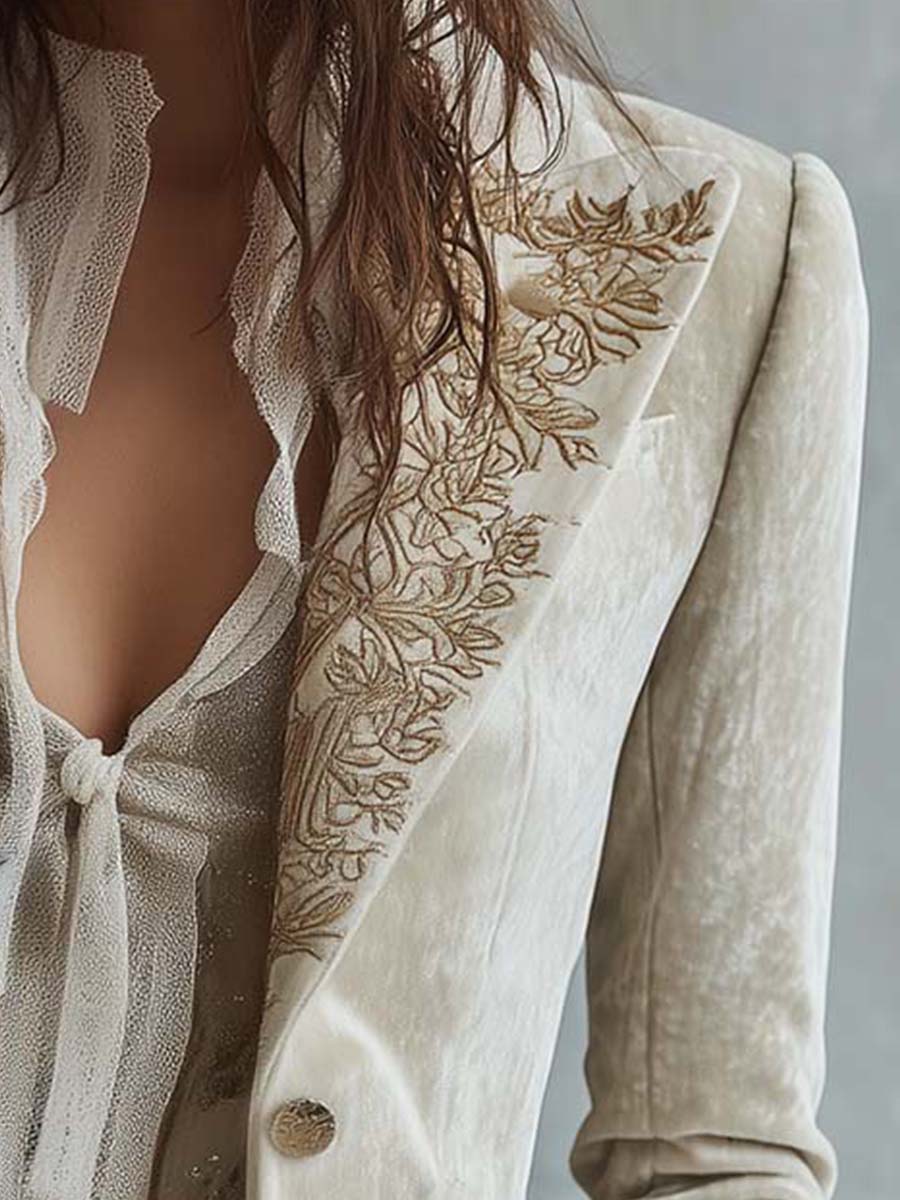 Damen Blazer in Elfenbein mit Stickerei