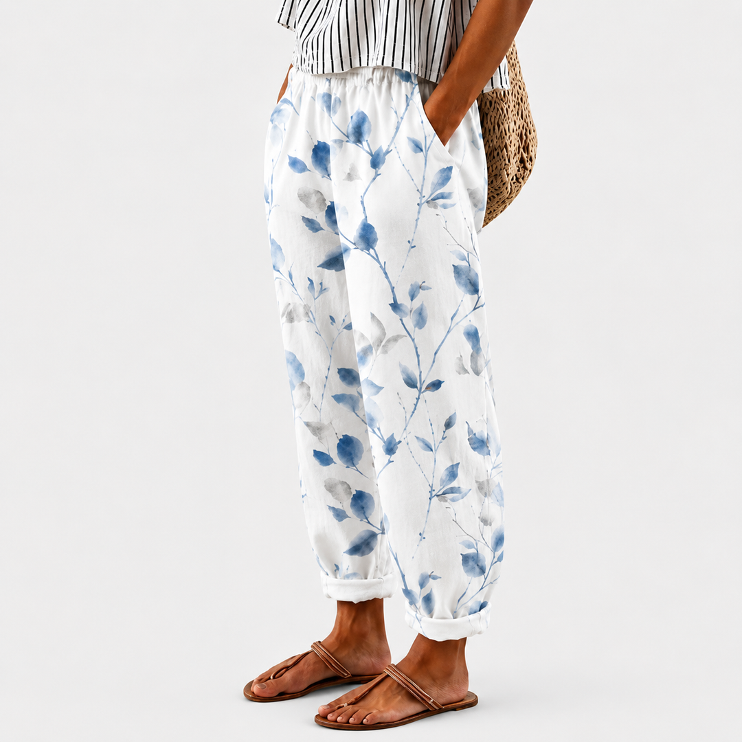 Bianca | Helle Sommerhose mit blauem Druck