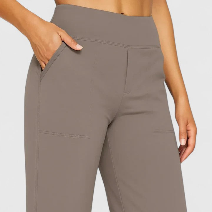 Freya | Sommerhose in acht Farben für Damen