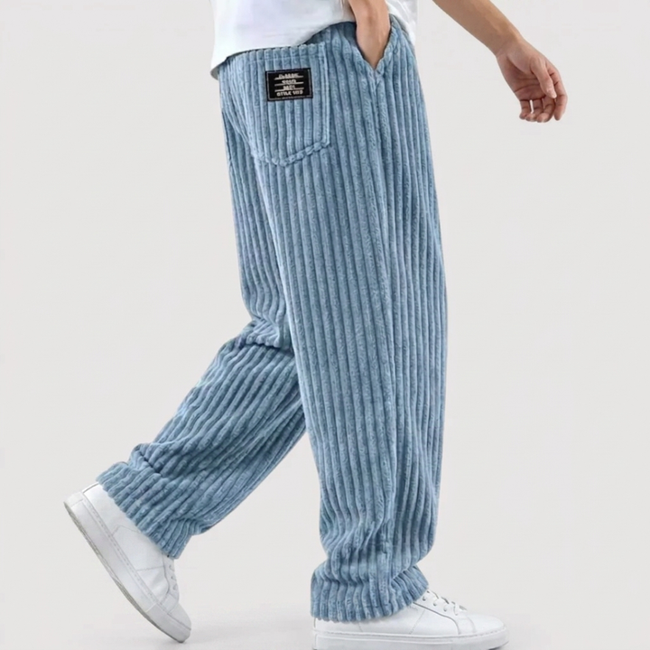 Mario™ | Hose mit weicher gerippter Textur