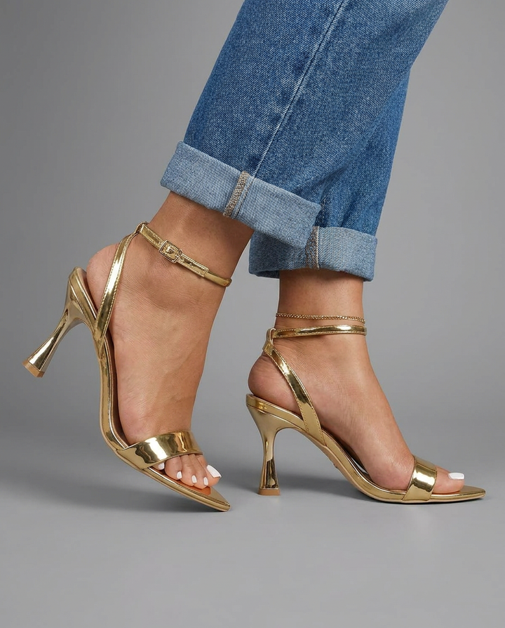 Valentina | Gold Metallische Sandalen mit Einem Riemen