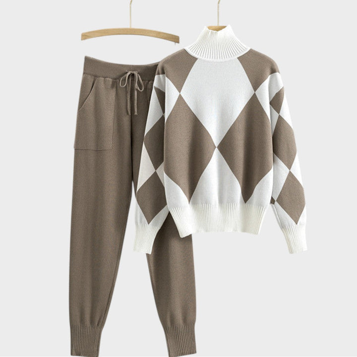 Mannu | Set aus leichtem Pullover und Hose
