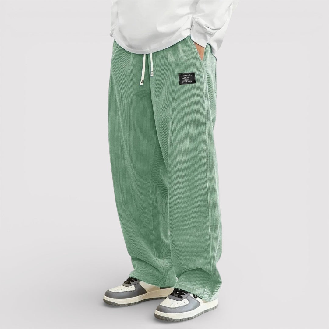 Korbinian™ | Hose mit markanter Rippenstruktur
