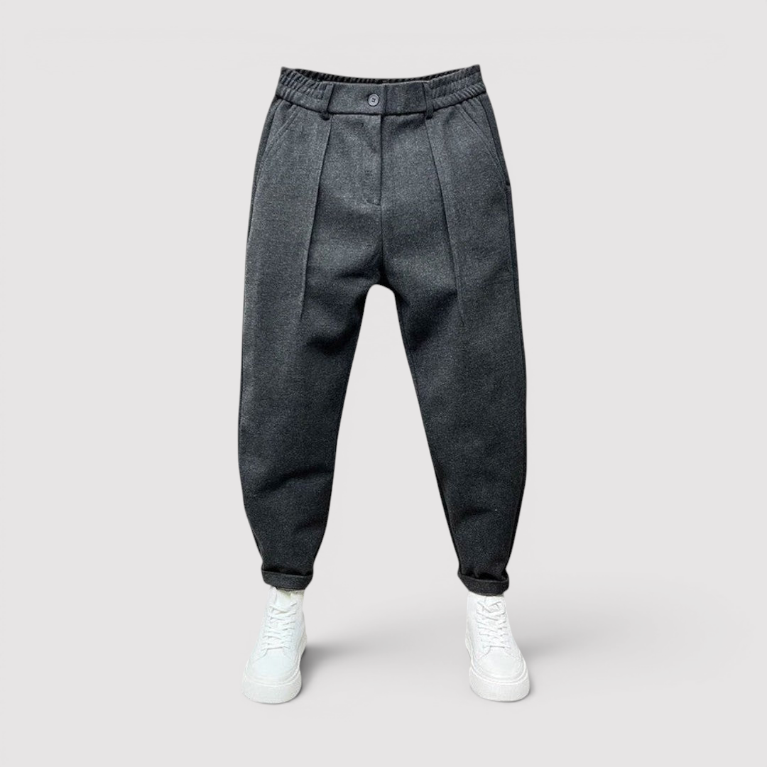 Eberhard™ | Leichte Tapered-Hose mit klarer Linie