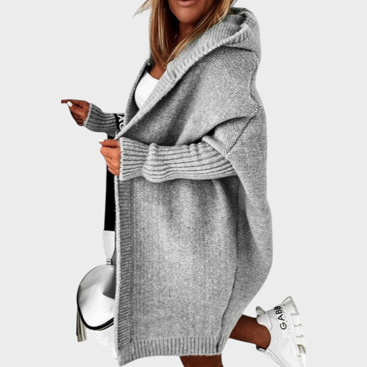 Marcela | Oversized Strickjacke mit Kapuze