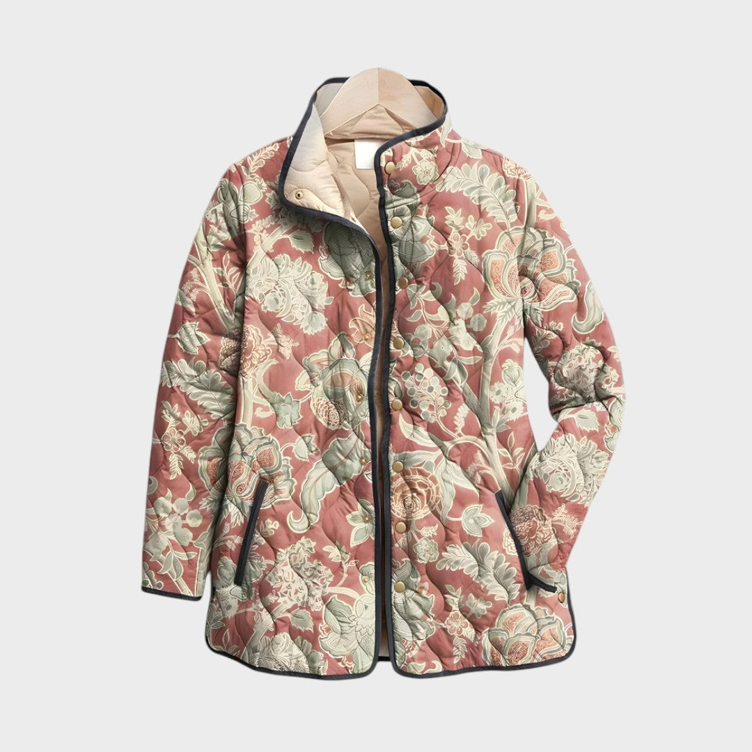 Steppjacke Arisbeth™ da Lars Hamburg com padrão floral vintage em tons de rosa e verde, estilo casual e elegante.