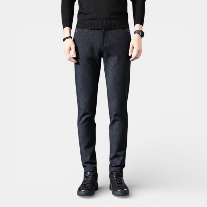 Ignaz™ | Schlanke Tapered-Hose mit glatter Oberfläche