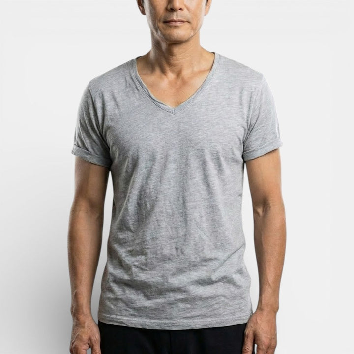 Meinhard™ | Weiches T-Shirt mit V-Ausschnitt