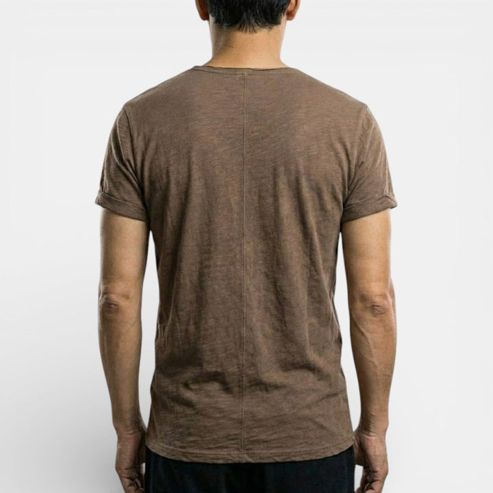 Meinhard™ | Weiches T-Shirt mit V-Ausschnitt
